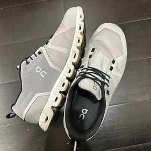 On running cloud 5 waterproof